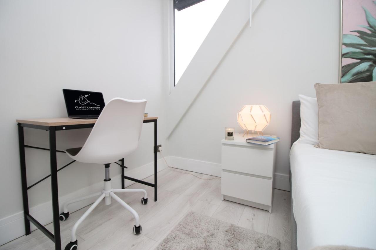 New 2 Bed Comfort - Functional - Secure - Private カーディフ エクステリア 写真